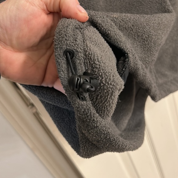 Lands End Vest - Picture 6 of 6